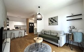 Mieszczanska Apartment ~ Self Check-In 24H ~Parking And Lift